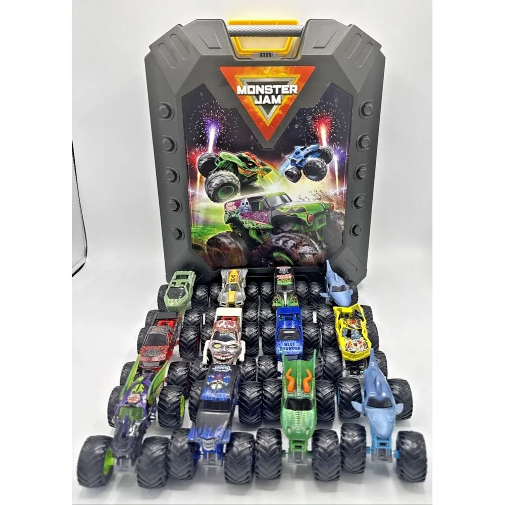 Spin Master Monster Jam Pit Party & Go Truck Carrying Case W/ 12 Trucks